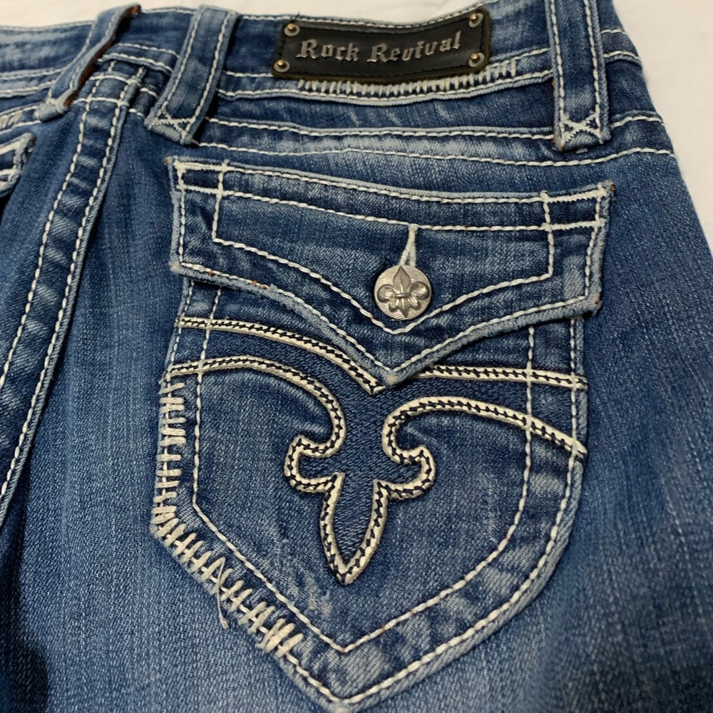 Rock revival capris